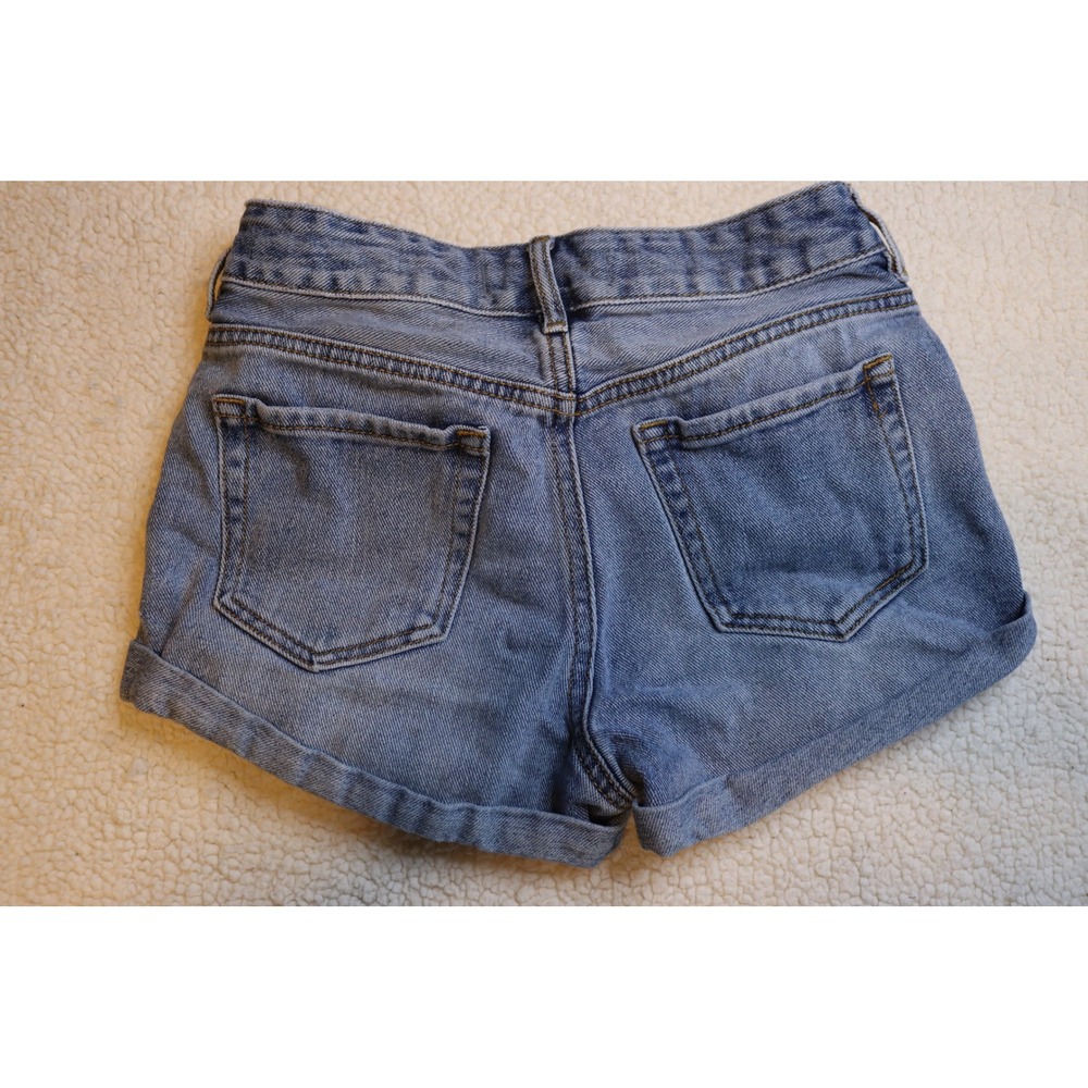 Bullhead Denim Co Womens High Rise Distressed Cuffed Denim Shorts Light Wash 24 - Picture 4 of 4